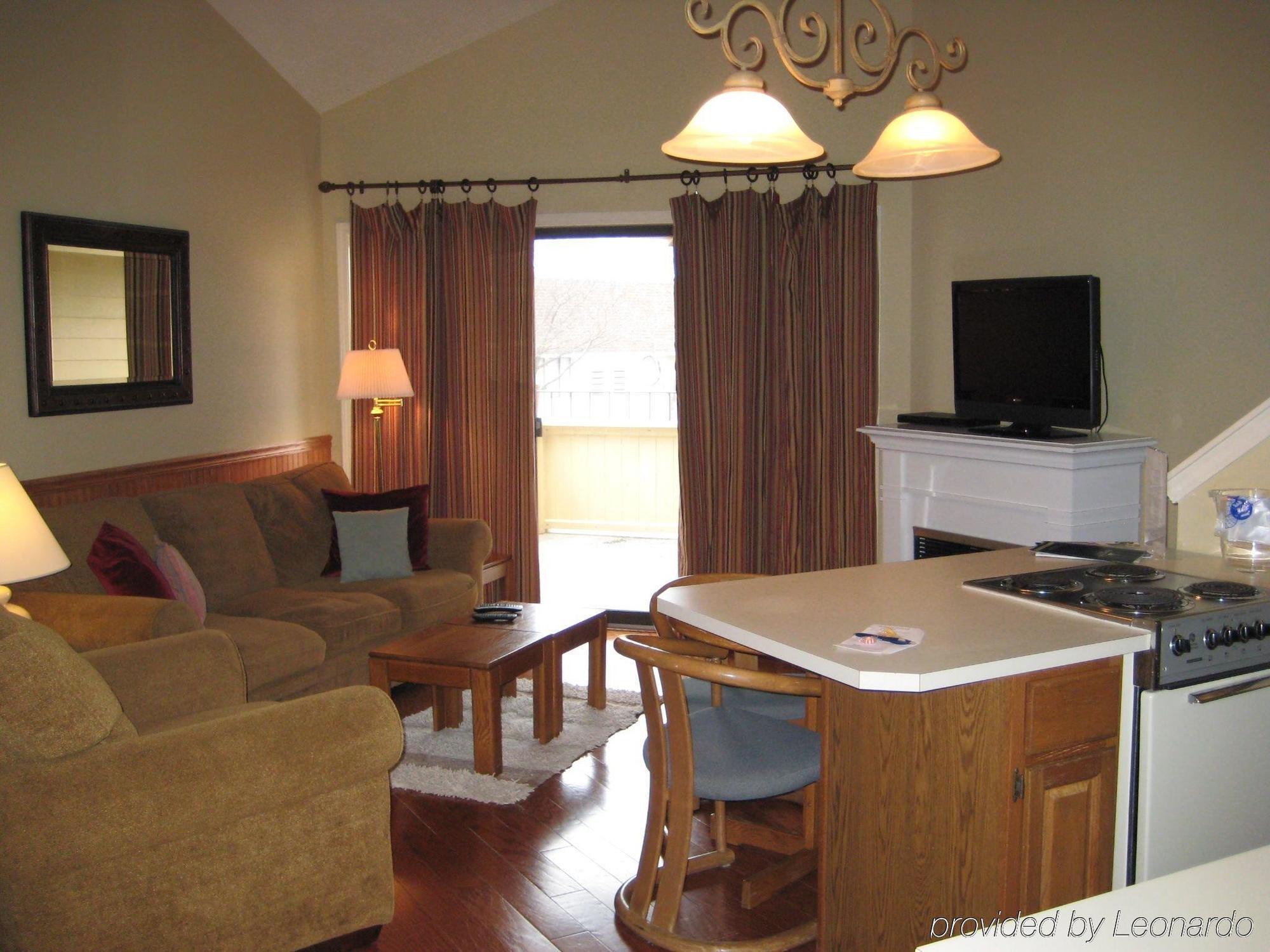 Pointes North Inn Charlevoix Chambre photo